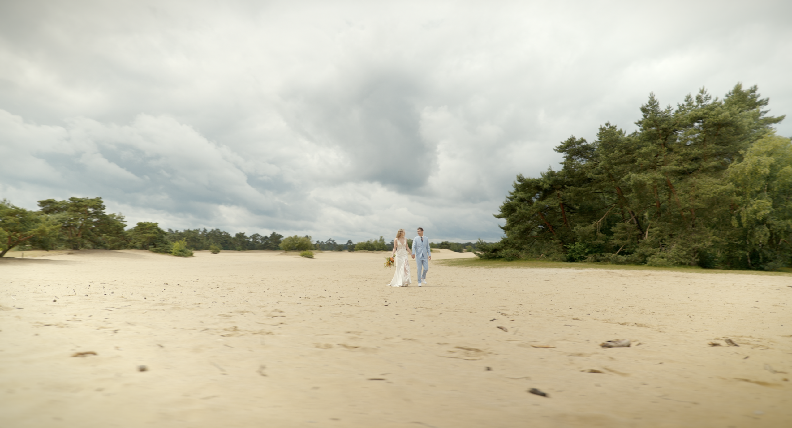 Foto bruiloft Peter en Tara. Same Day Edit Jeroen Strijker Films. Trouwvideo, bruiloftvideo. Ijsselmuiden, Kampen, Genemuiden, Zwolle, Emmeloord, 't Harde, Doornspijk